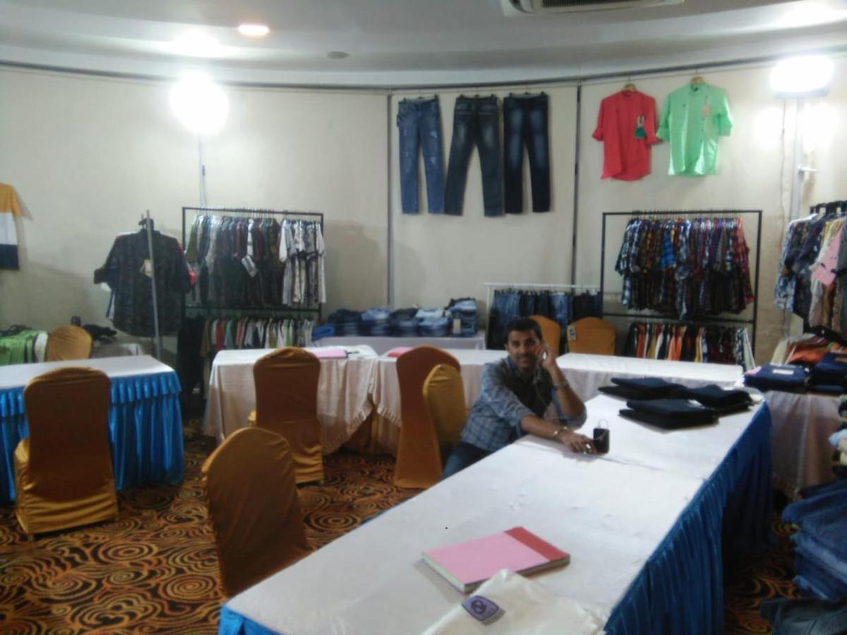The Fern Residency Rajkot Ξενοδοχείο Εξωτερικό φωτογραφία