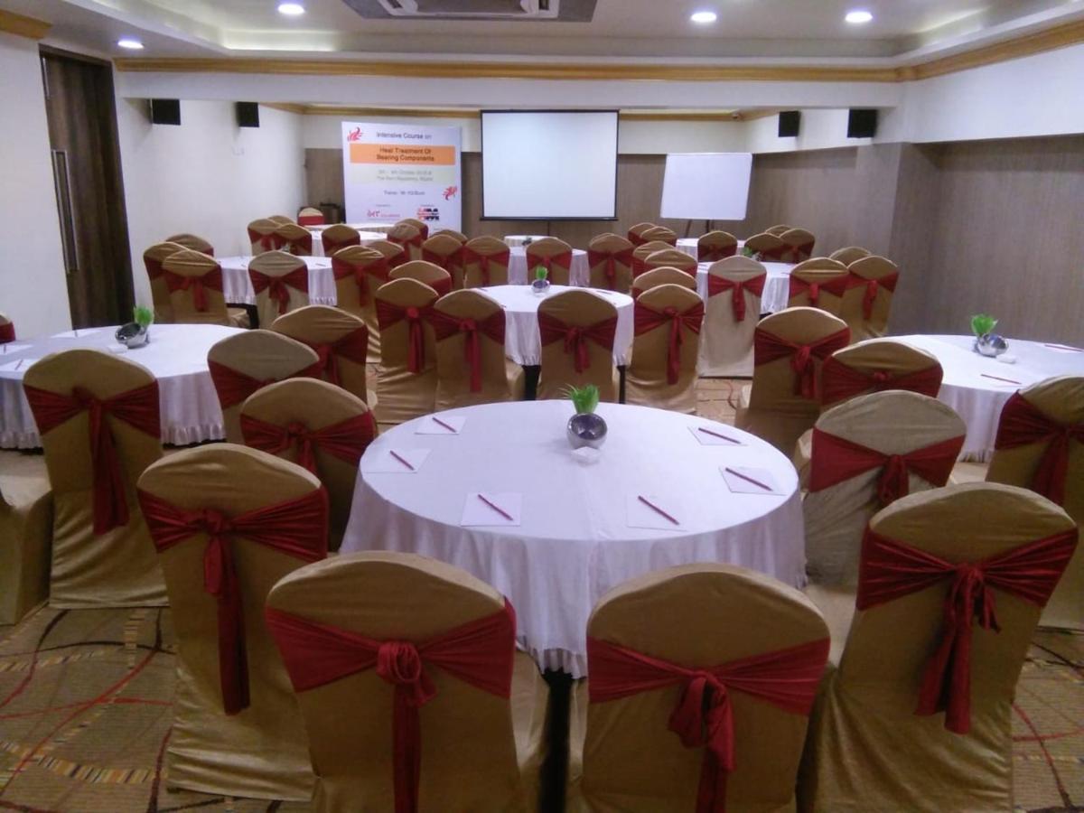 The Fern Residency Rajkot Ξενοδοχείο Εξωτερικό φωτογραφία