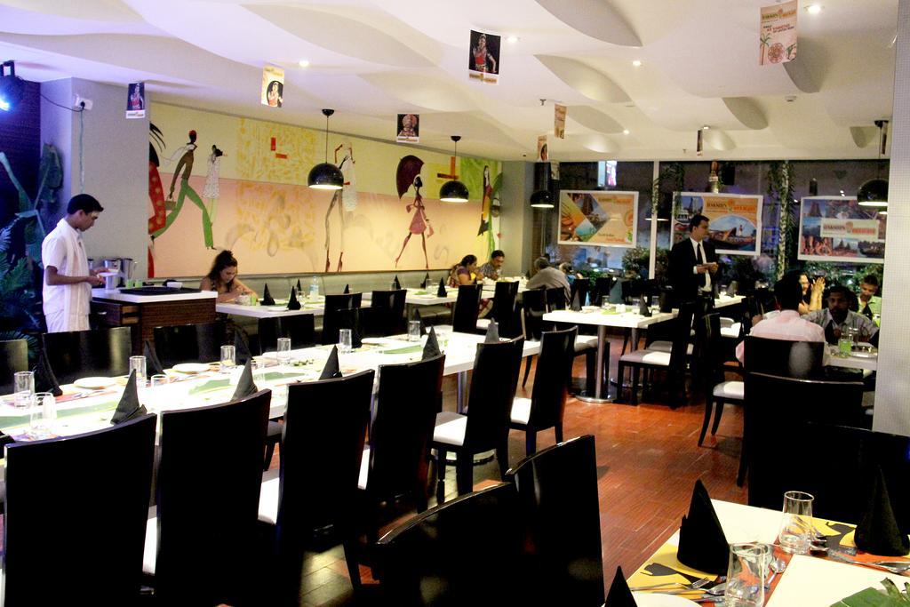 The Fern Residency Rajkot Ξενοδοχείο Εξωτερικό φωτογραφία